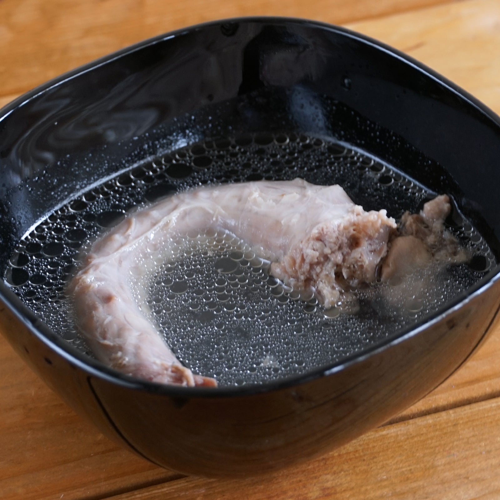 Range-Free Jidori Chicken Bone-In Necks from Japan (200g)