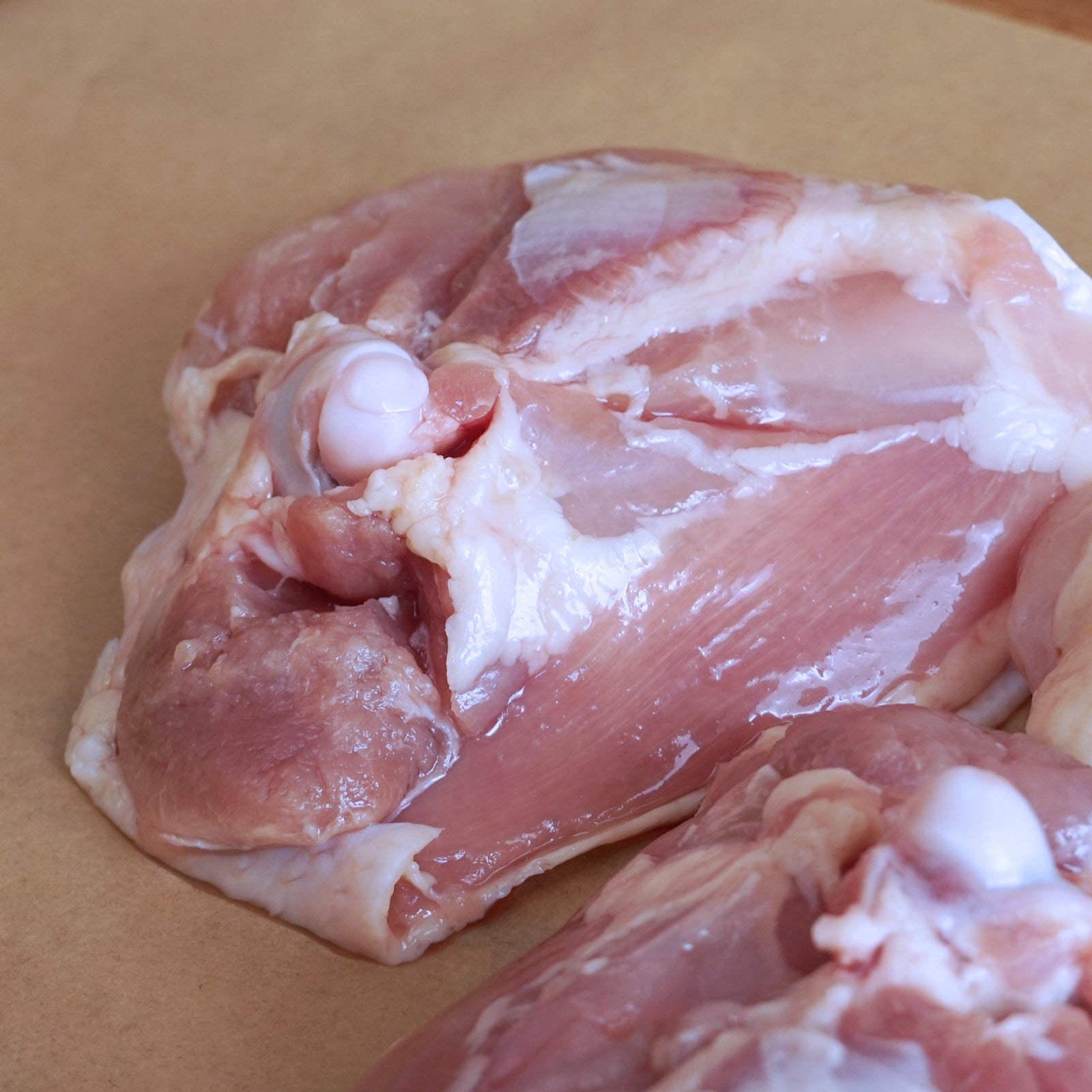 New Zealand Certified Organic Free-Range Chicken Bone-In Thighs (400g) - Horizon Farms
