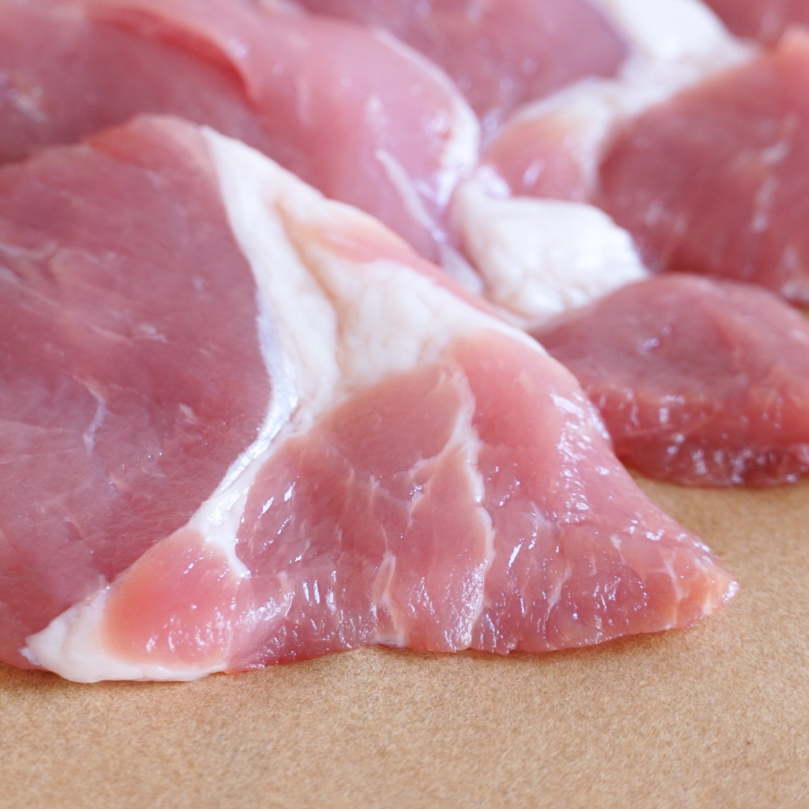 Free-Range Pork Shoulder Slices from Australia (100g)