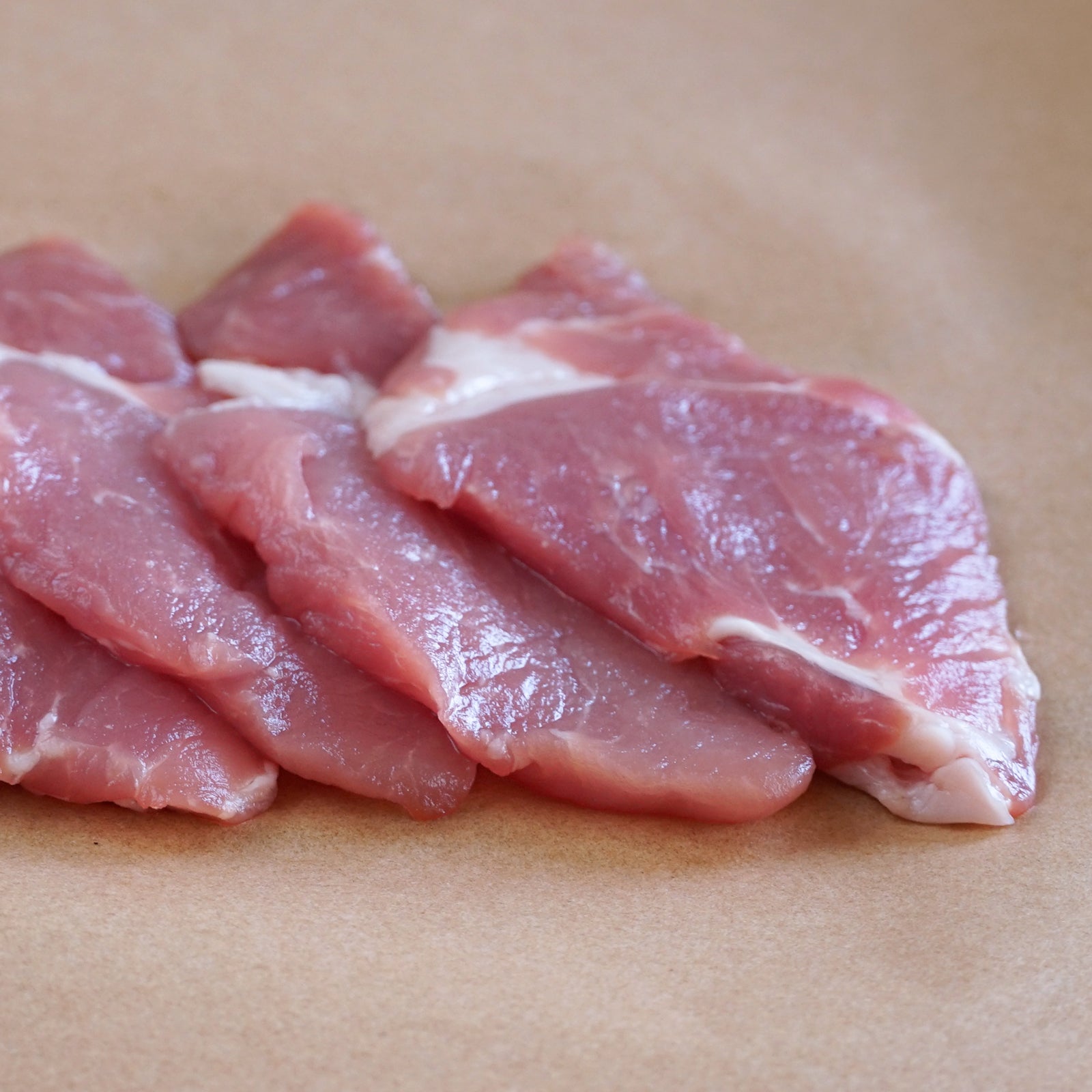 Free-Range Pork Shoulder Slices from Australia (100g)