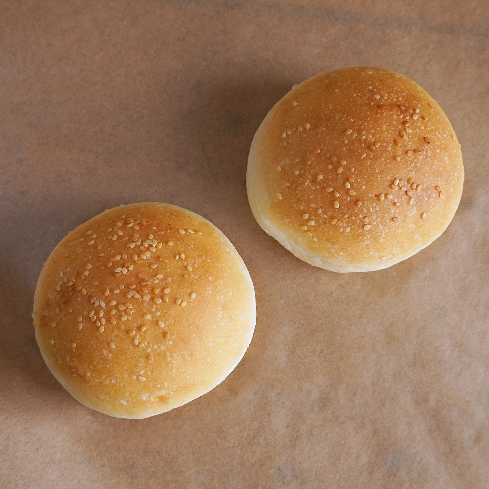 All-Natural Handmade Sugar-Free Egg-Free Hamburger Buns with Sesame Seeds (2pc) - Horizon Farms