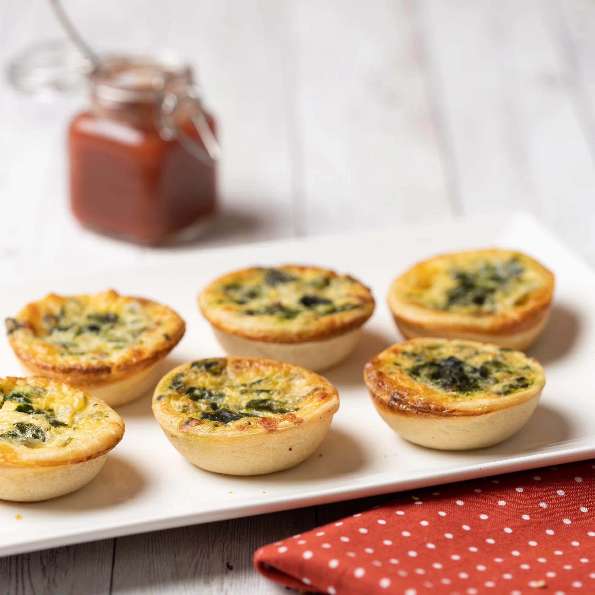 All-Natural Party Size Spinach & Cheese Quiche from Australia (6pc) - Horizon Farms