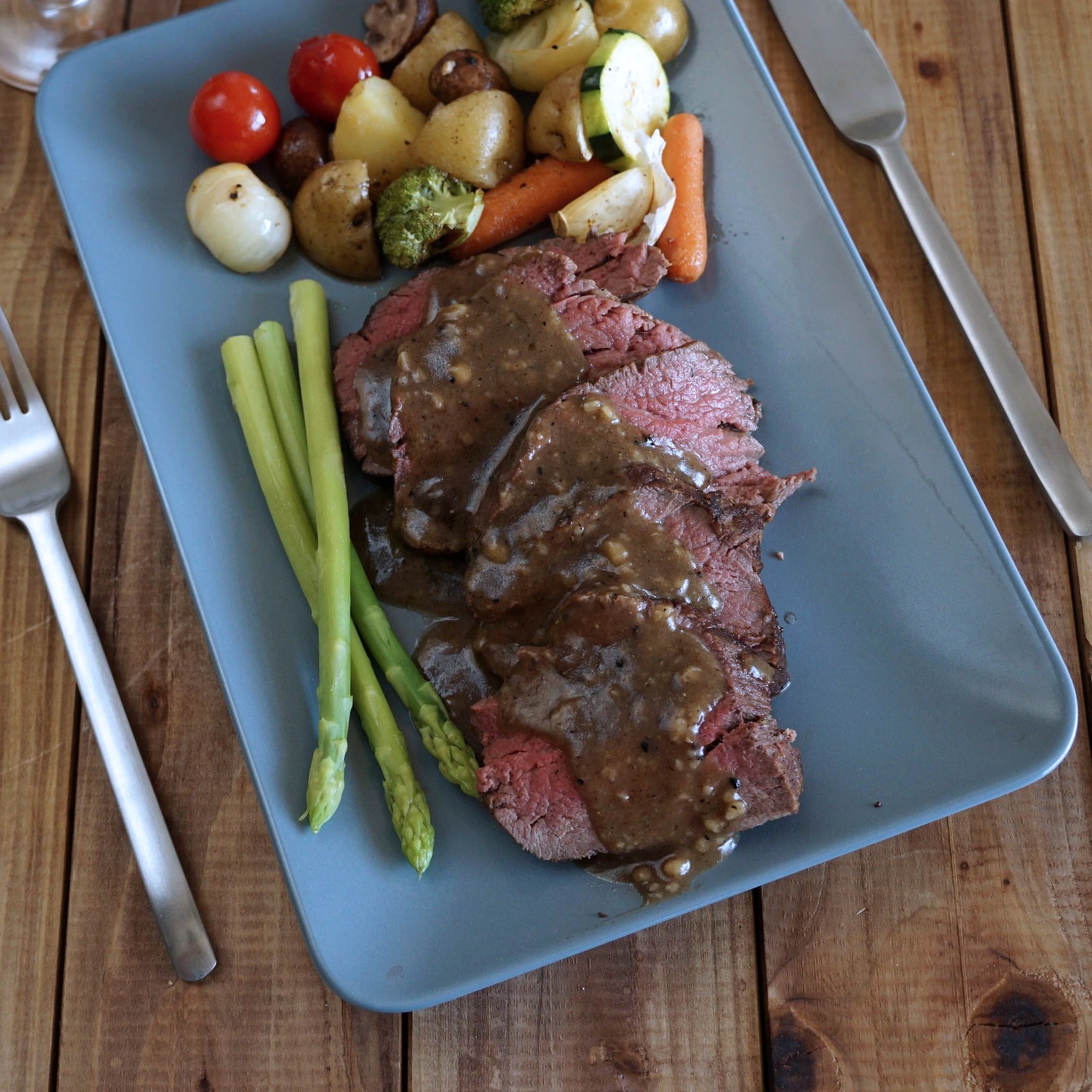 Premium American Grain-Fed Beef Tenderloin Filet Roast from the USA (1kg) - Horizon Farms