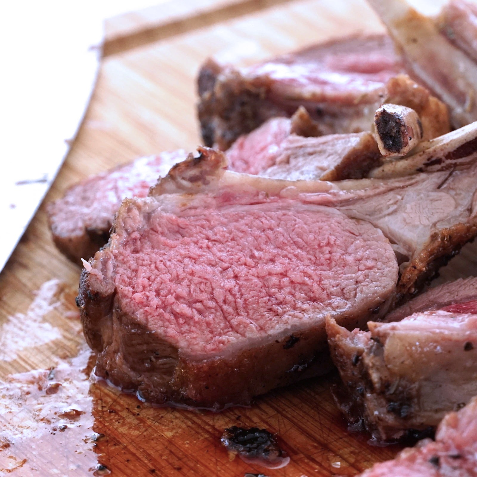 Free-Range Frenched Lamb Rack from New Zealand (600g) - Horizon Farms