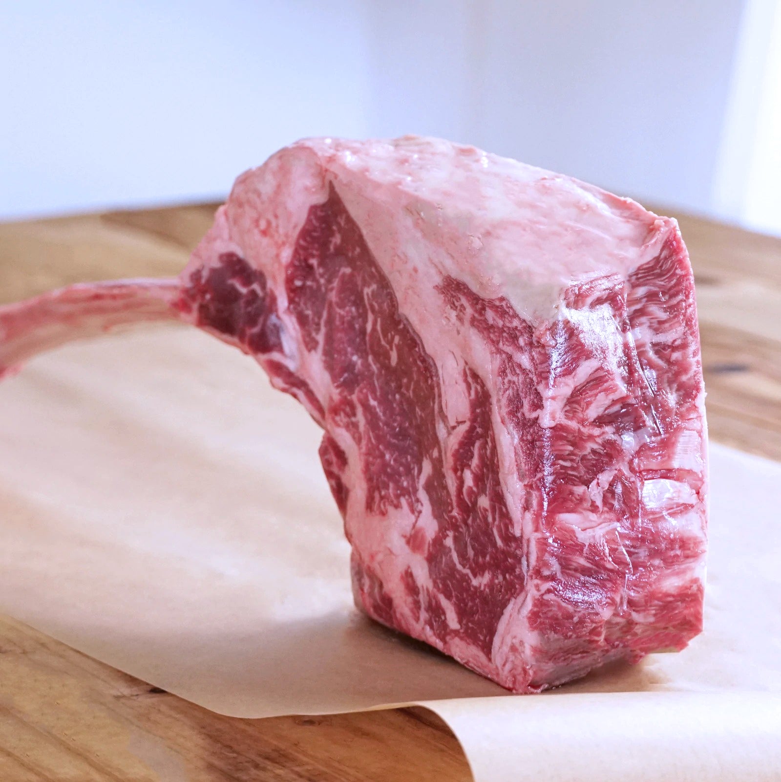 Premium American Grain-Fed Beef Tomahawk Steak from the USA (900g-1.2kg) - Horizon Farms