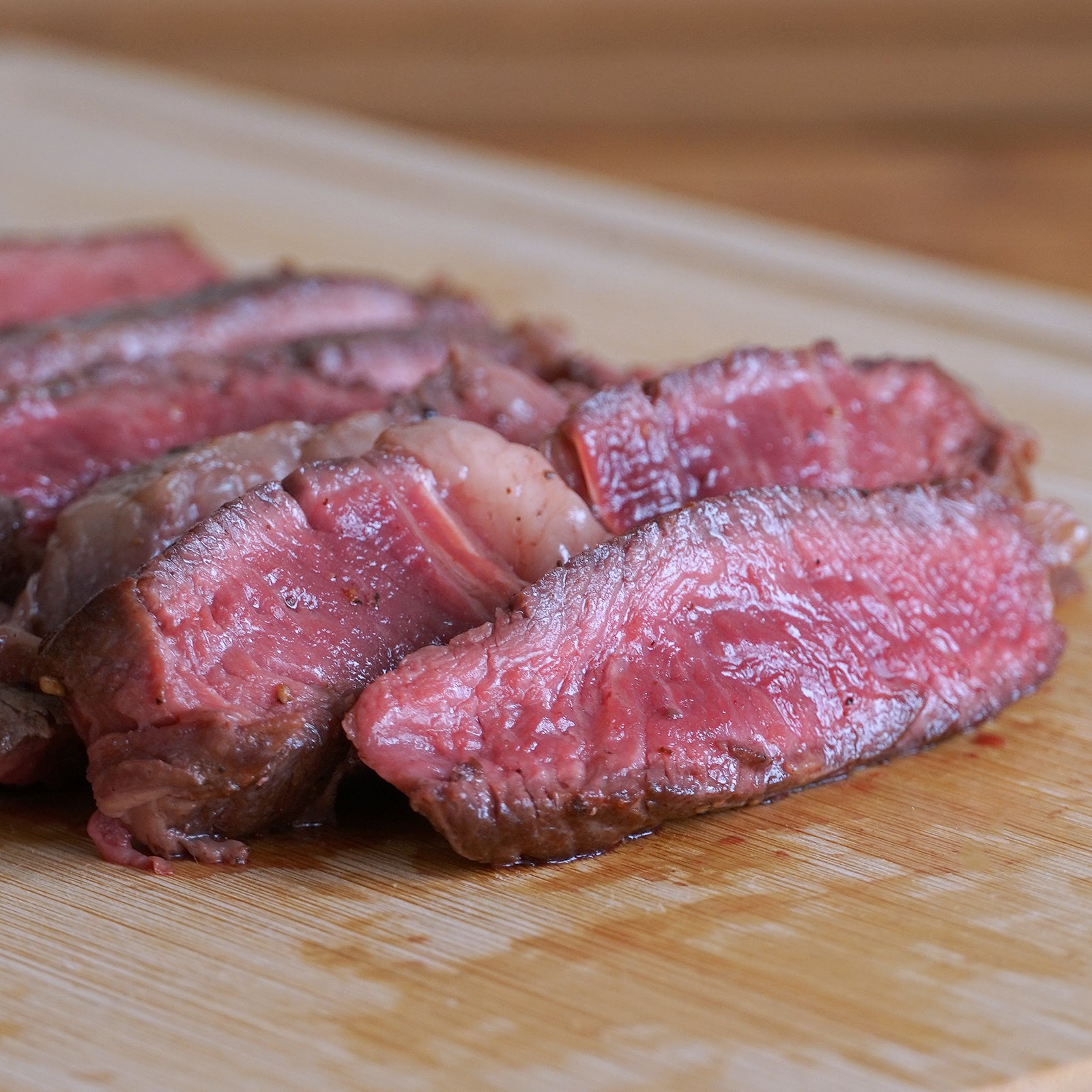Grain-Fed Beef Ribeye 1-Pound Steak from New Zealand (453g)