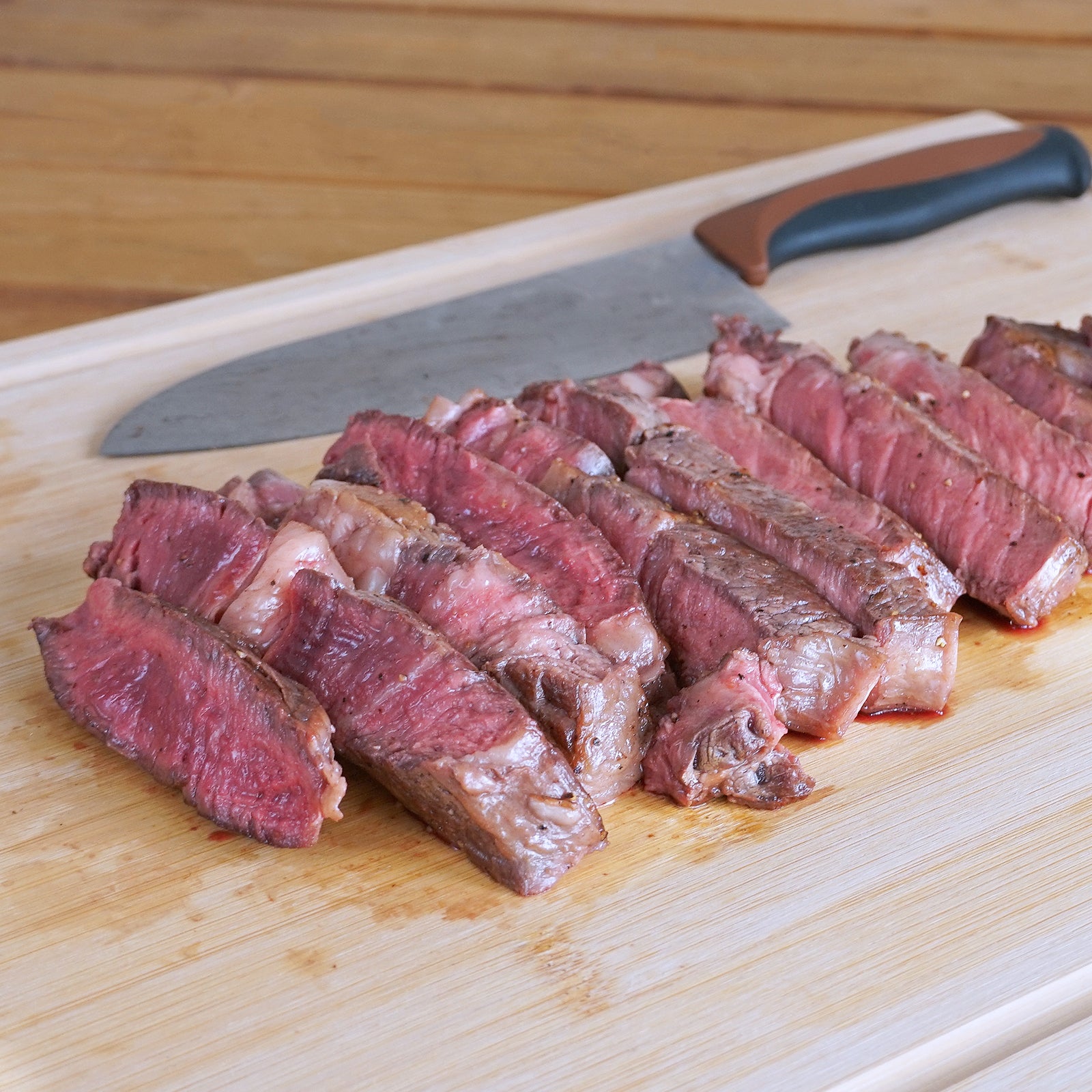 Grain-Fed Beef Ribeye 1-Pound Steak from New Zealand (453g)