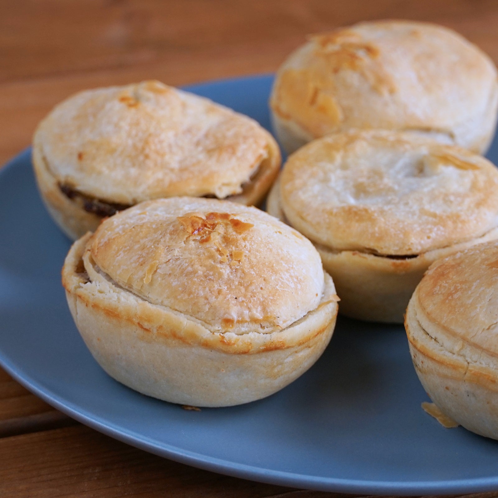 All-Natural Party-Size Grass-Fed Aussie Beef Meat Pies B-Grade from Australia (6pc)