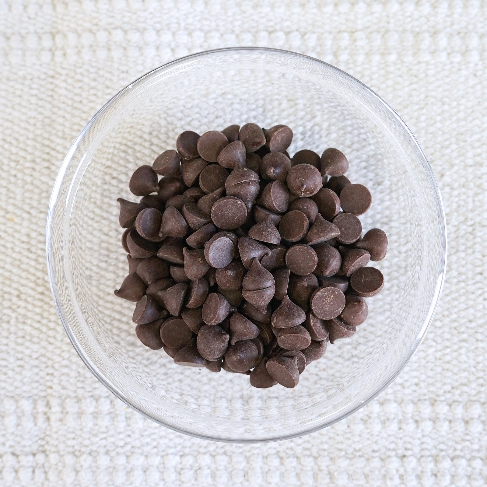 Certified Organic 70% Cacao Chocolate Chips (100g)
