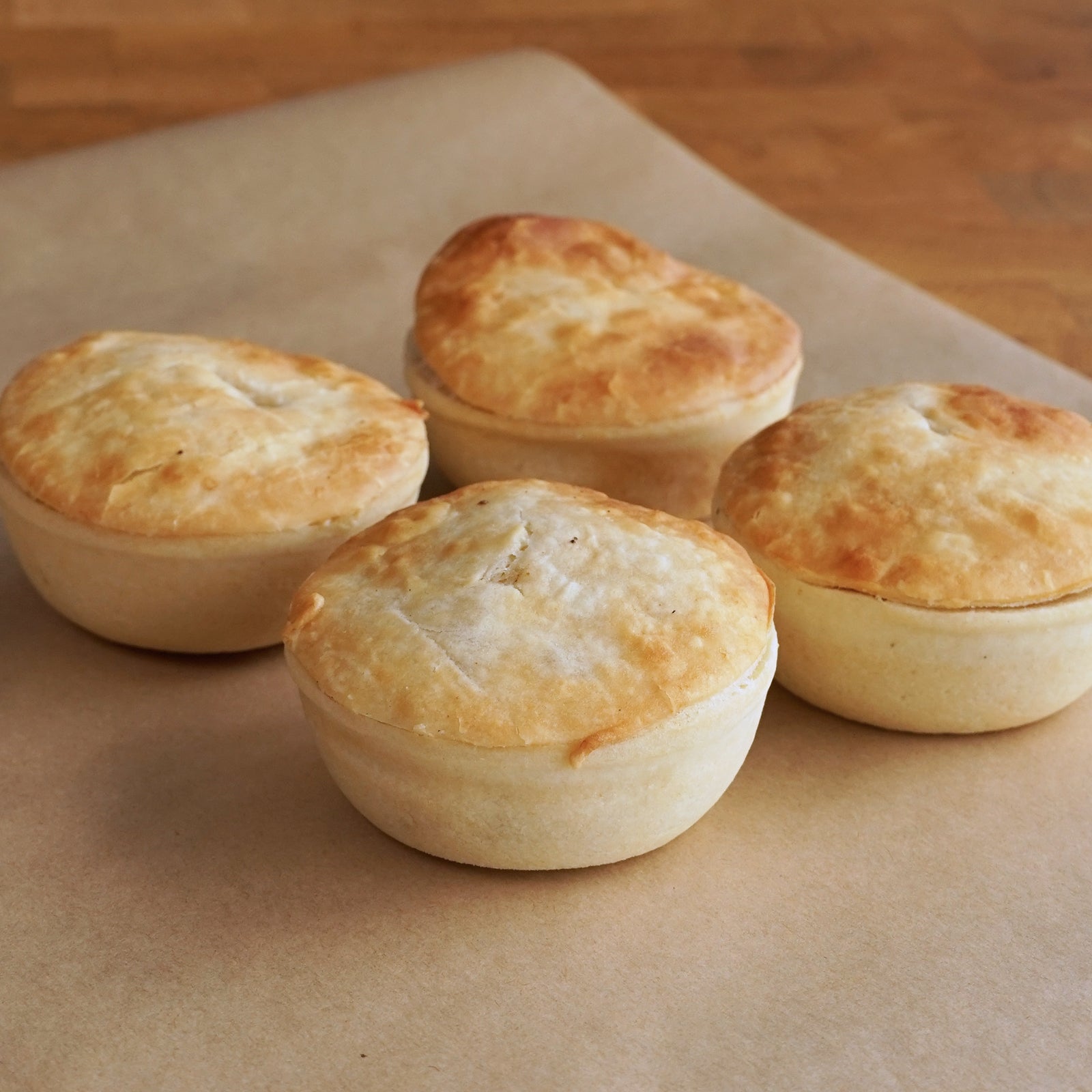 All-Natural Party-Size Apple Pies from Australia (4pc)