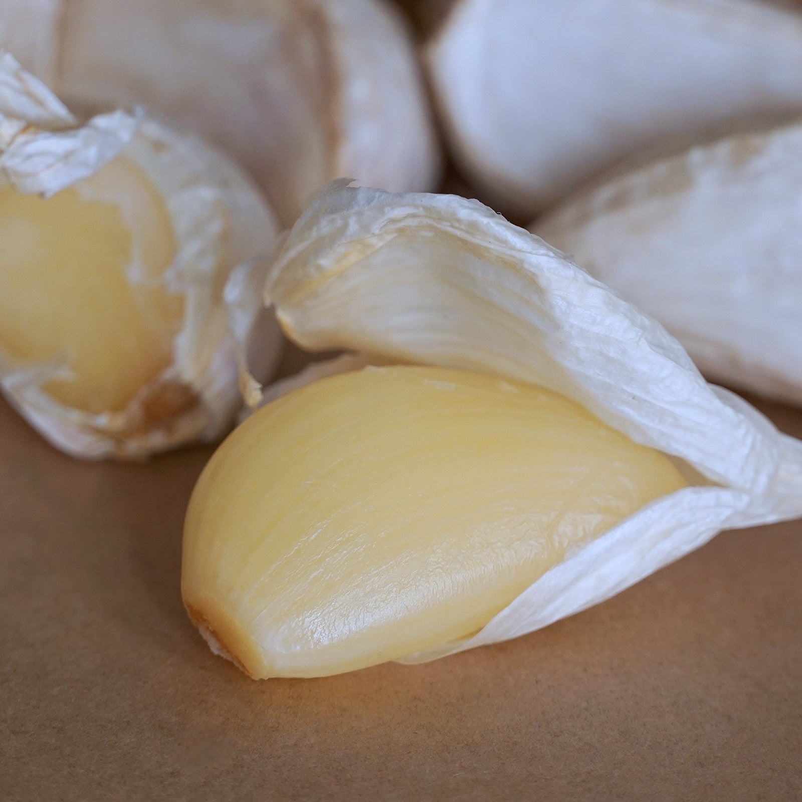 Certified Organic Frozen Garlic Cloves from Japan (90g) - Horizon Farms