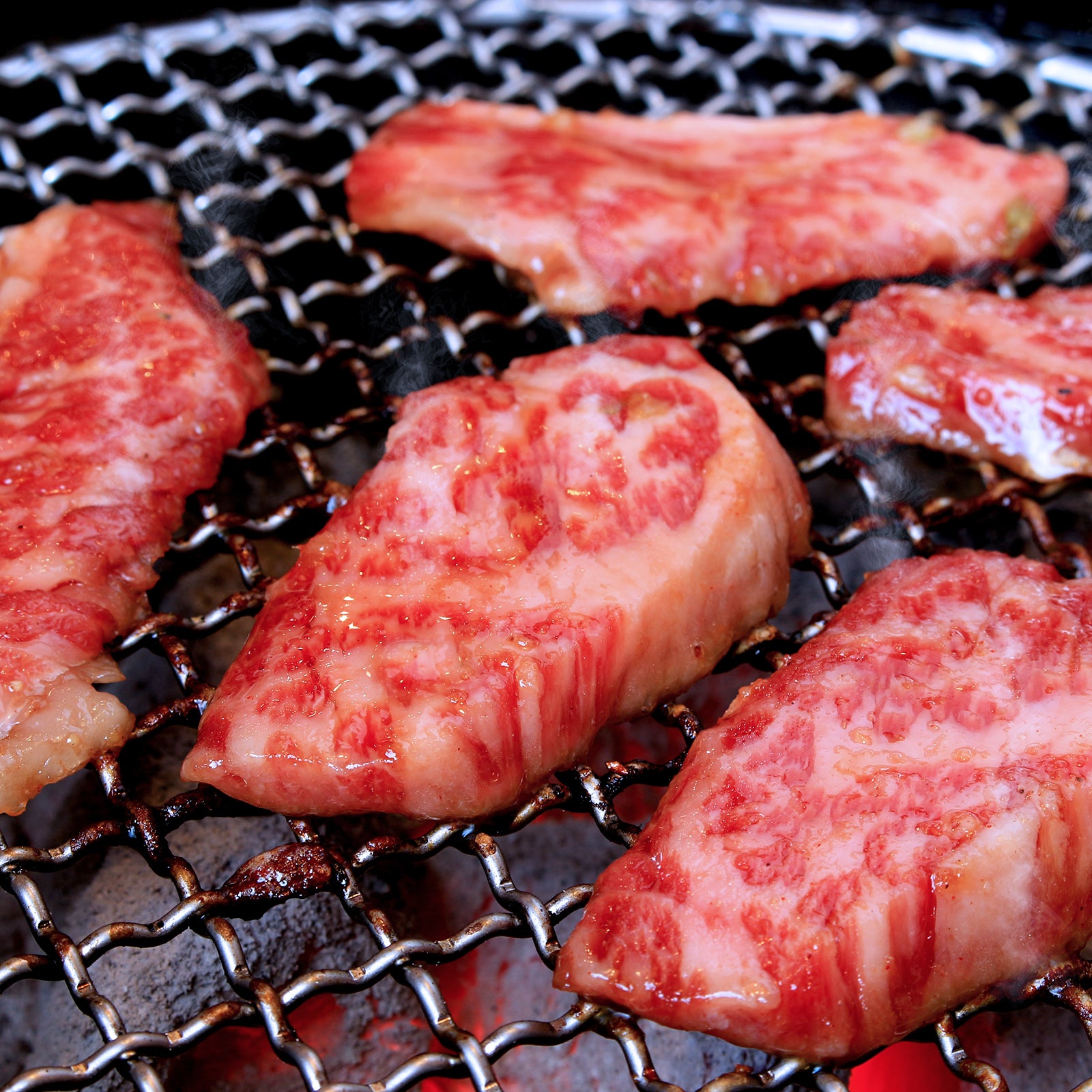 Japanese Range-Free Wagyu Beef Skirt Steak Slices from Iwate (200g) - Horizon Farms