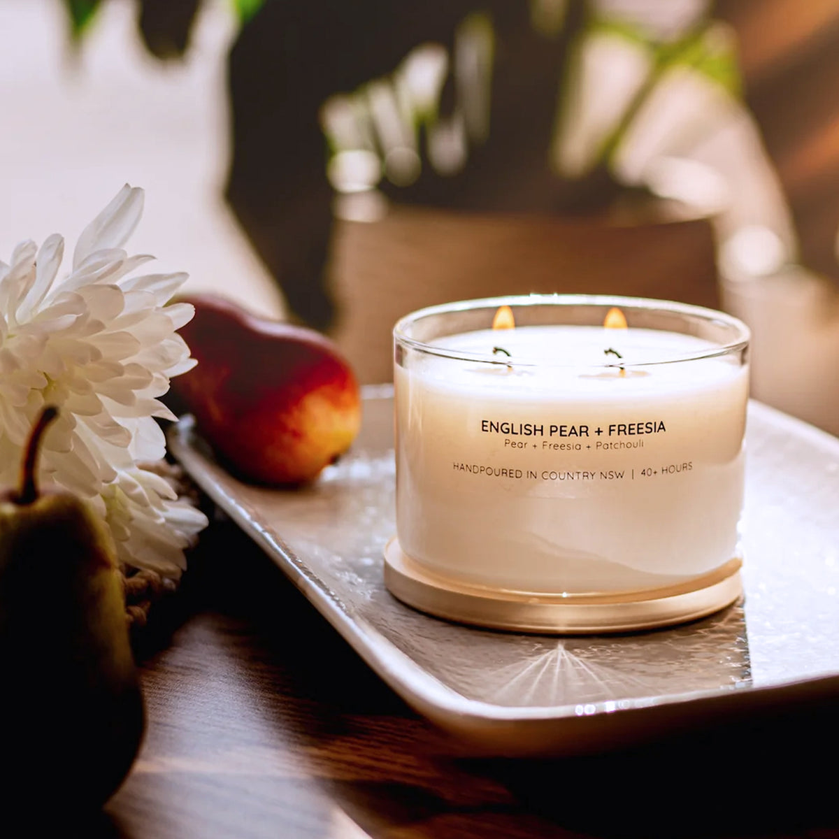 100% Natural Soy Wax "English Pear & Freesia" Candle from Australia (330g) - Horizon Farms