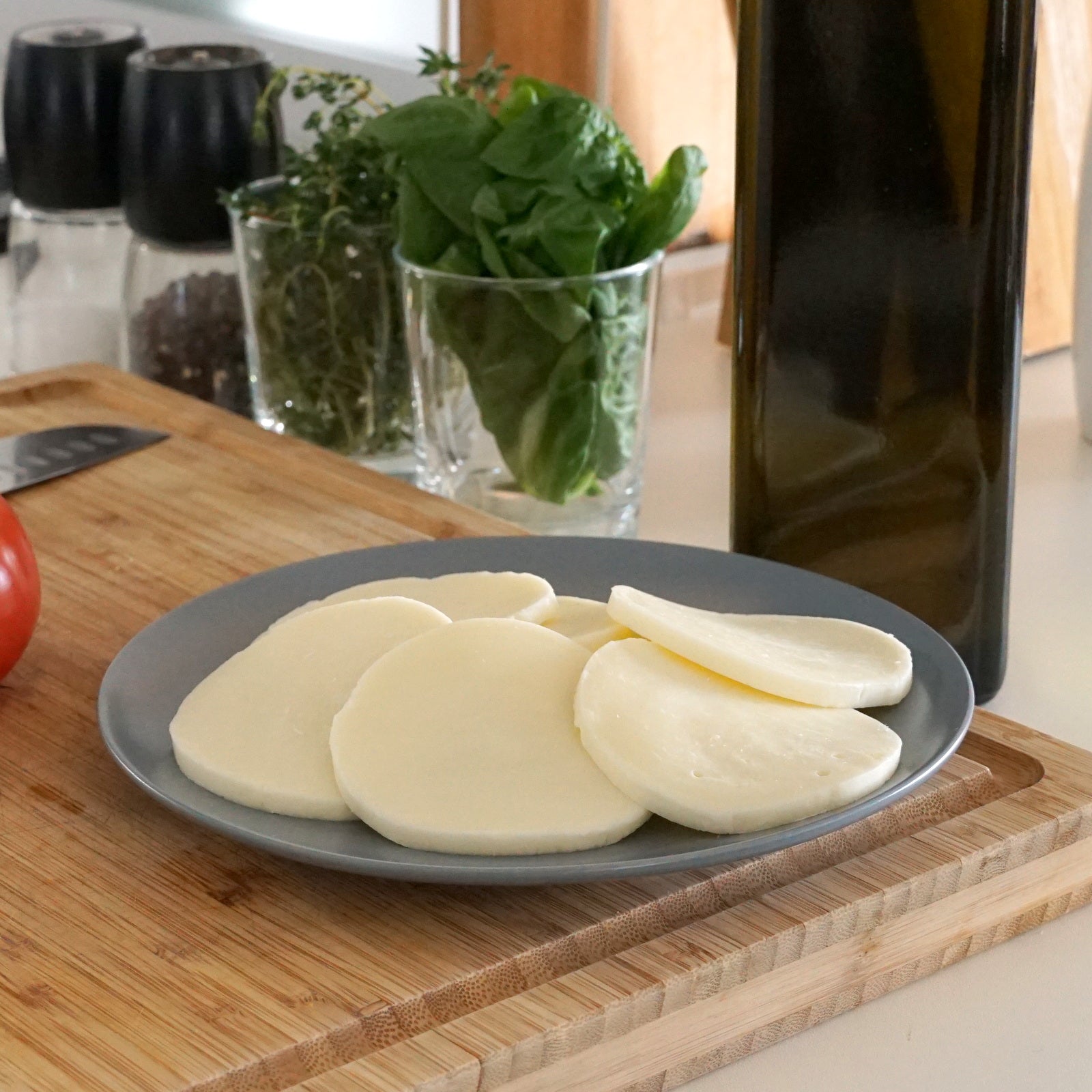 All-Natural Mozzarella Cheese Slices from Italy (1kg) - Horizon Farms