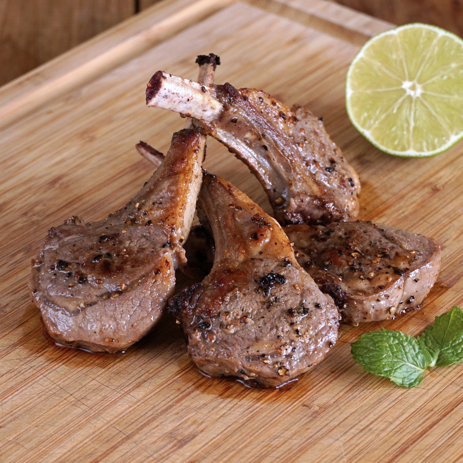 Free-Range Lamb Chops from New Zealand (210g) - Horizon Farms