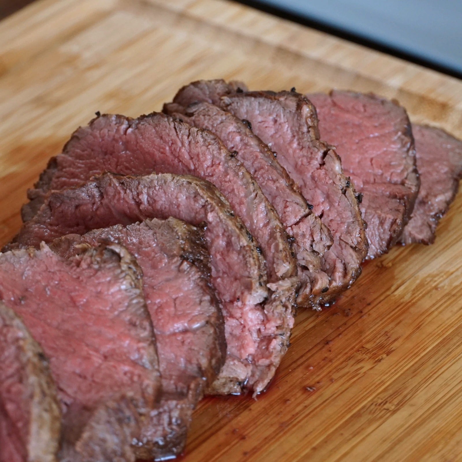 Grain-Fed Beef Tenderloin / Chateaubriand Roast (1kg) - Horizon Farms