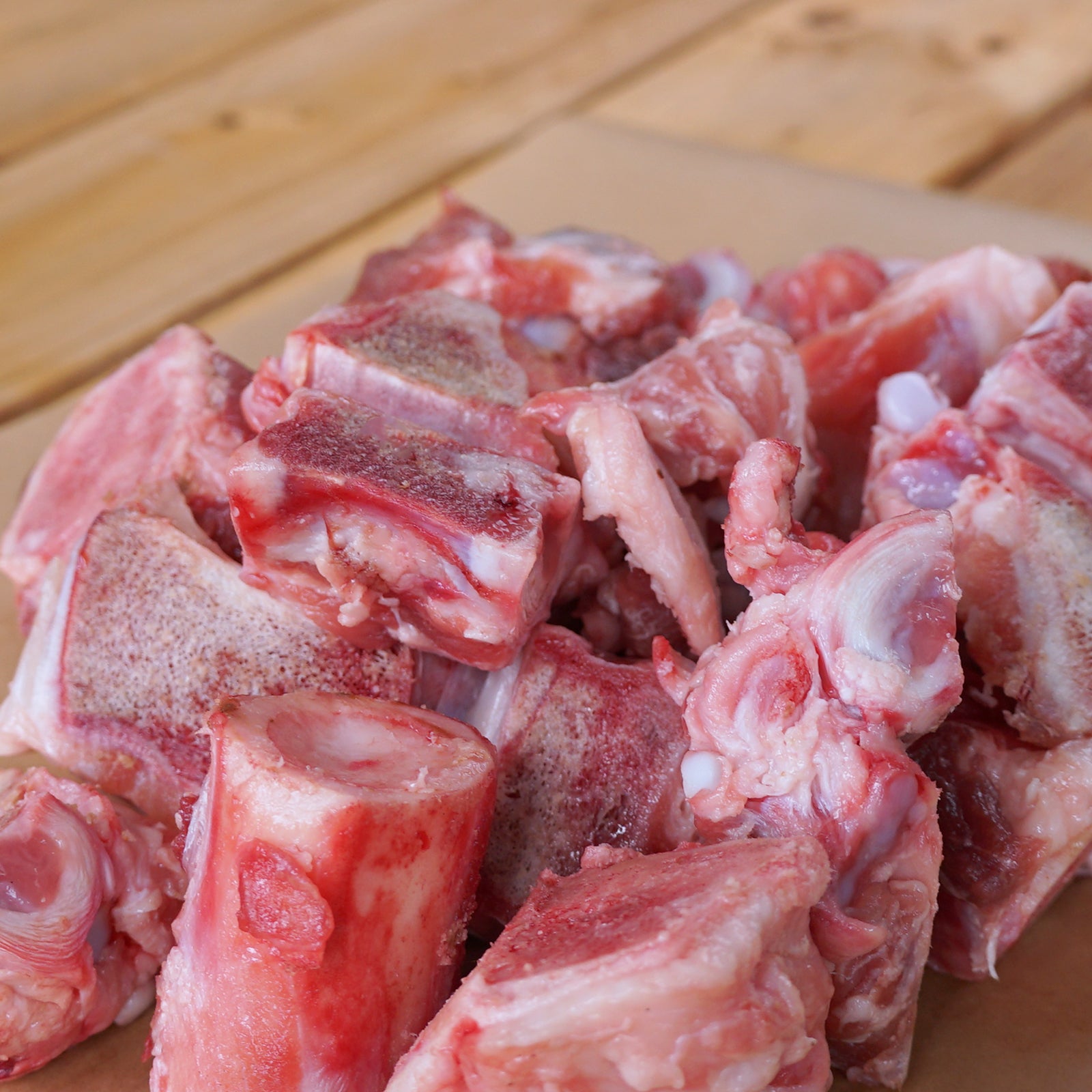 Free-Range Lamb Bones from New Zealand (1kg) - Horizon Farms