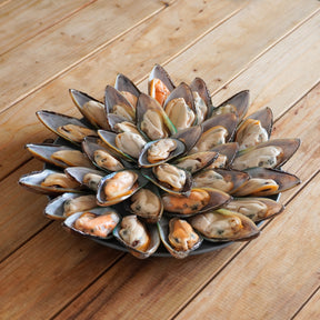 Greenshell Half-Shell Mussels from New Zealand (1kg) - Horizon Farms