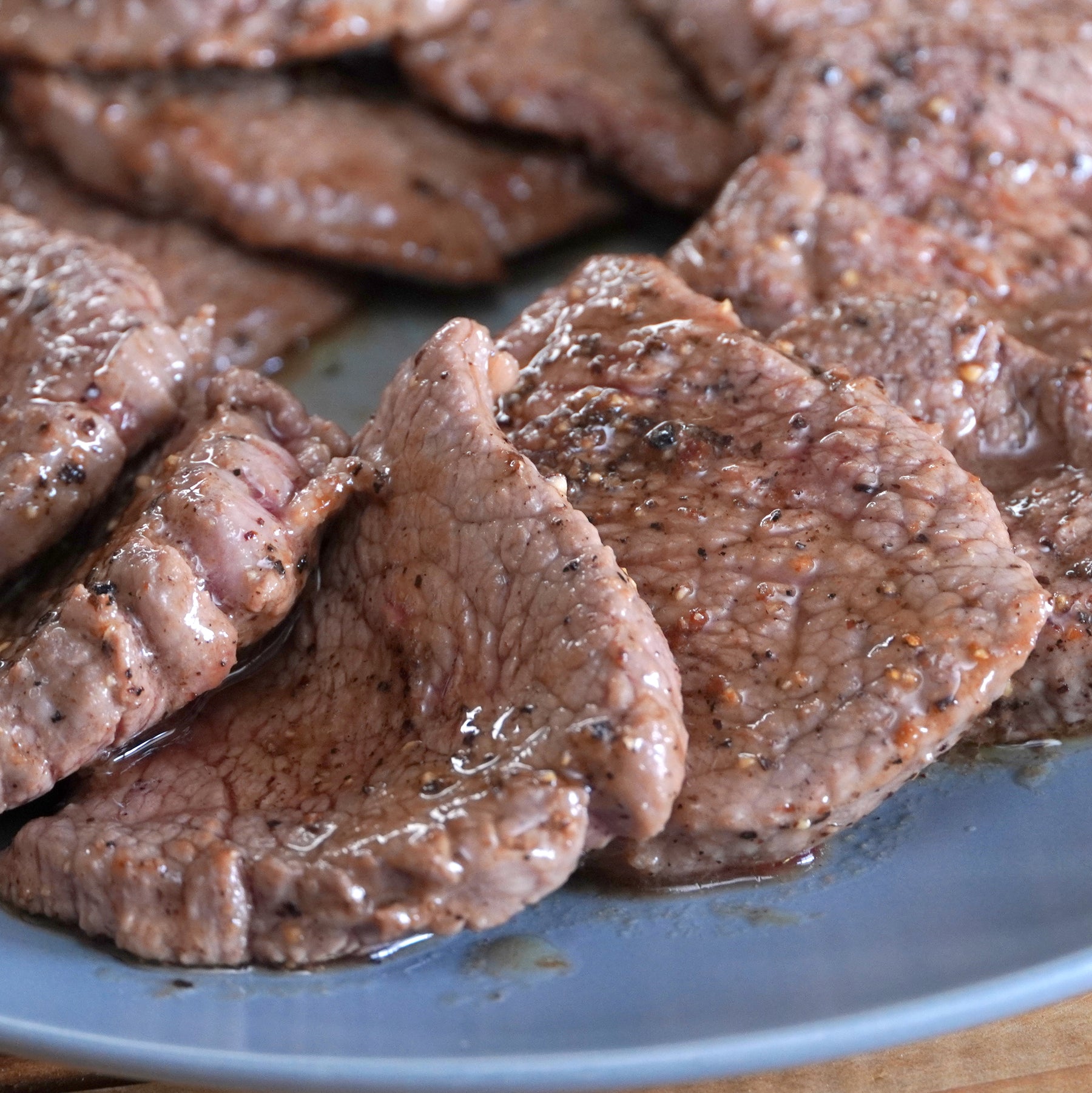 Grass-Fed Beef Teres Major / Petite Tender Slices from New Zealand (300g) - Horizon Farms