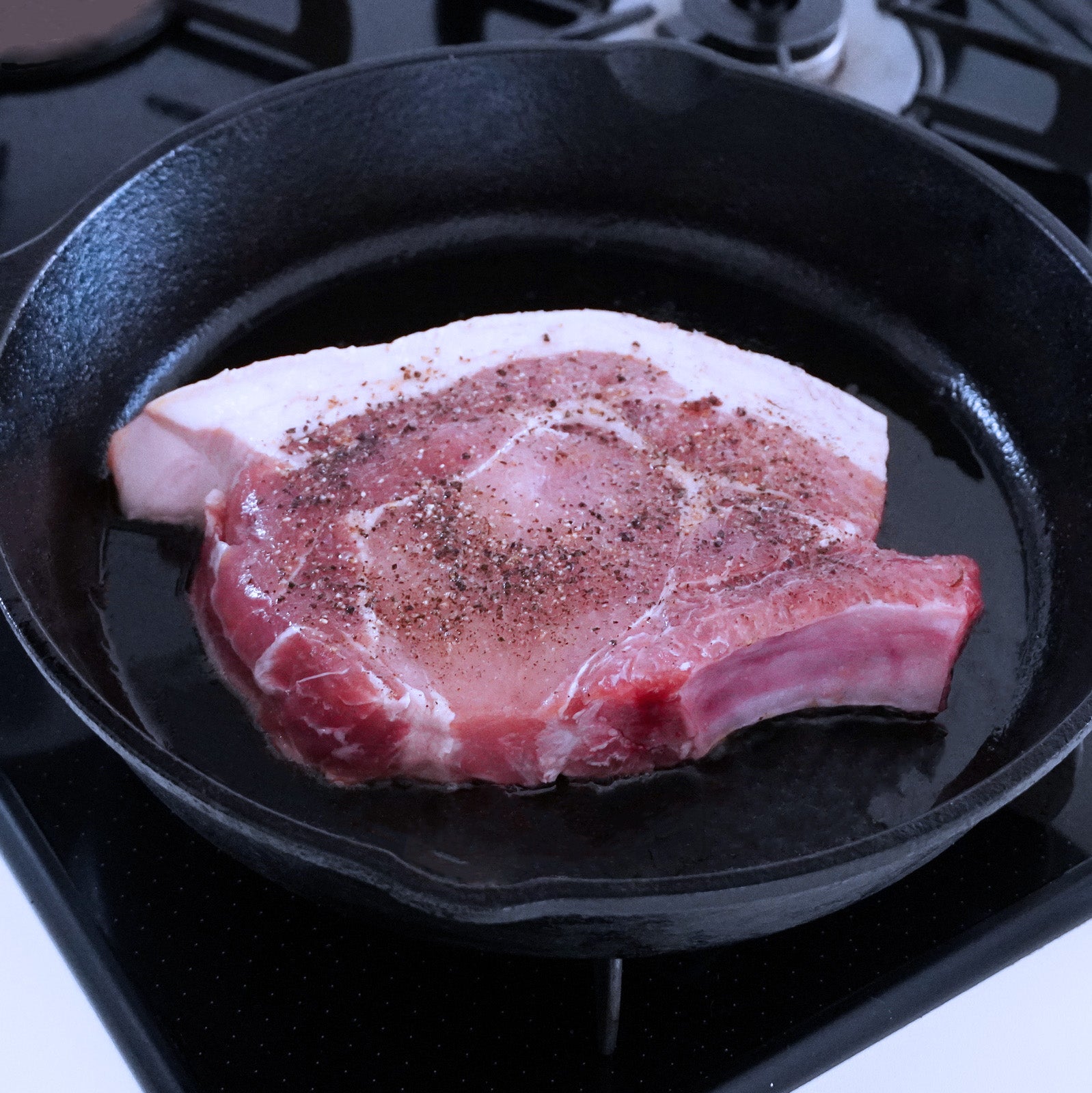 Free-Range Bone-In Pork Chop from Australia (250g) - Horizon Farms