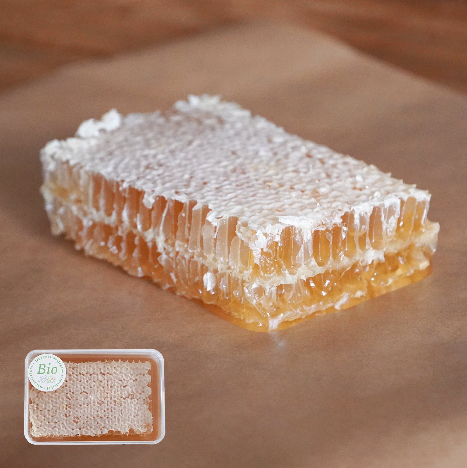 Certified Organic Real Raw Honeycomb from Hungary (200g) - Horizon Farms